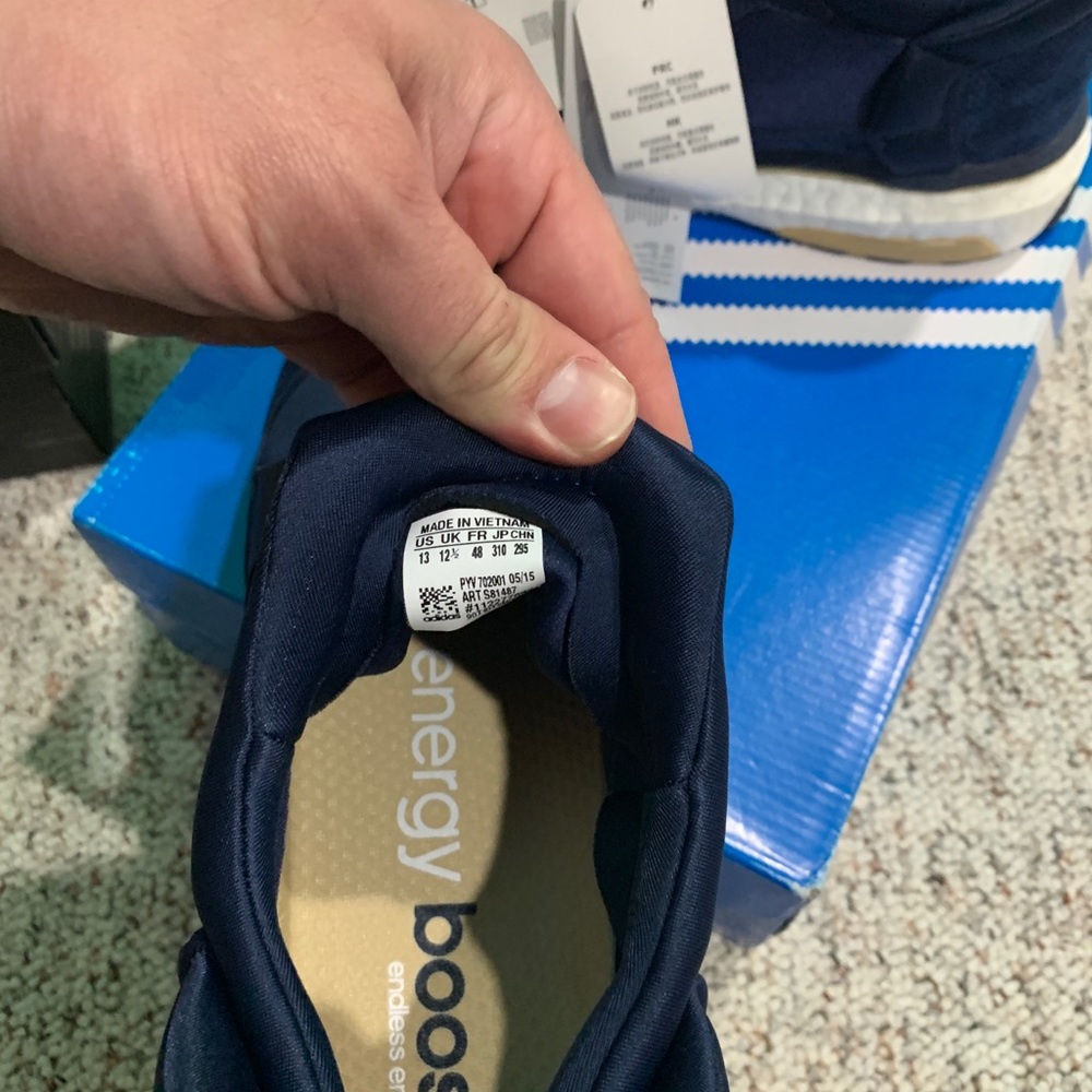Adidas boost sz 13 - Picture 6 of 7